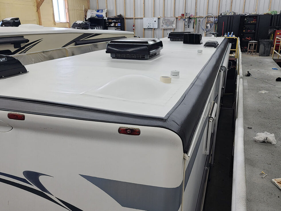 newmar motorhome having roof repaired