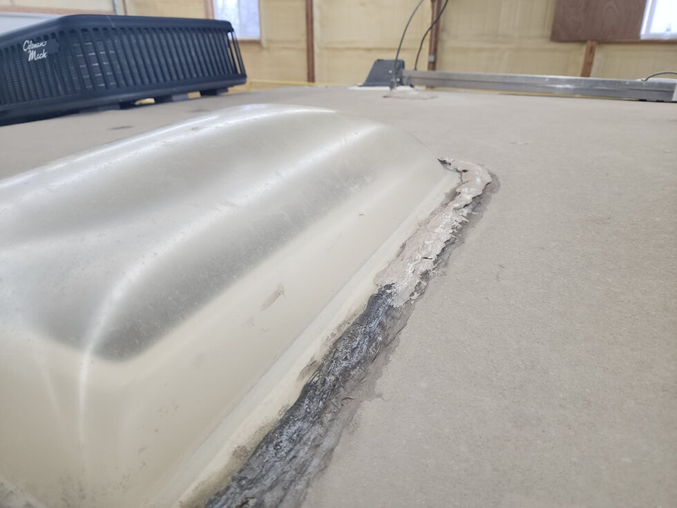 rv roof repair on fifth wheel