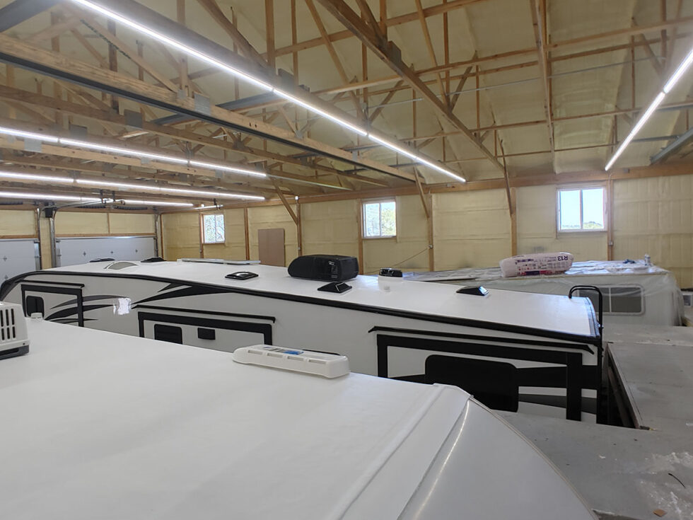 fifth wheel rv roof being repaired