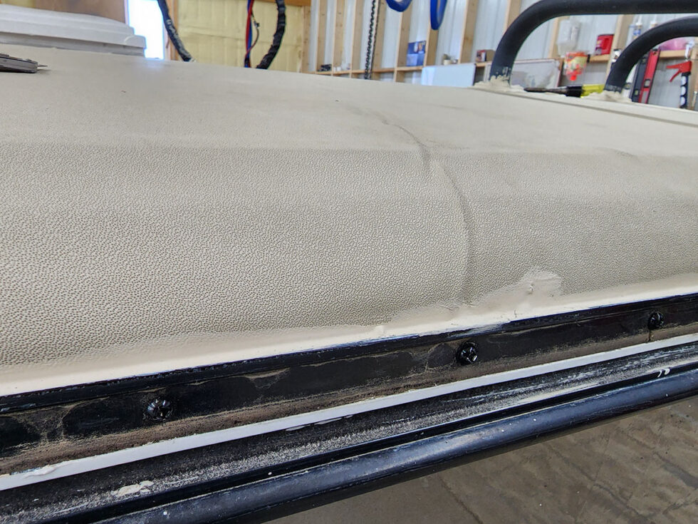 fifth wheel having roof repair