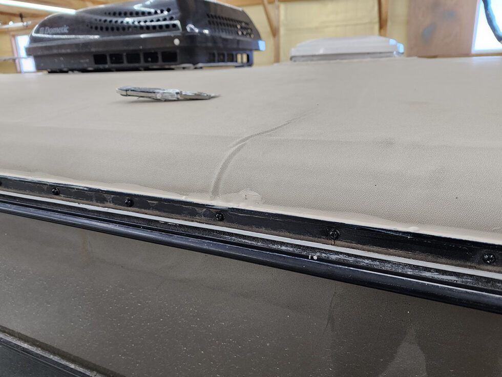 fifth wheel having roof repair
