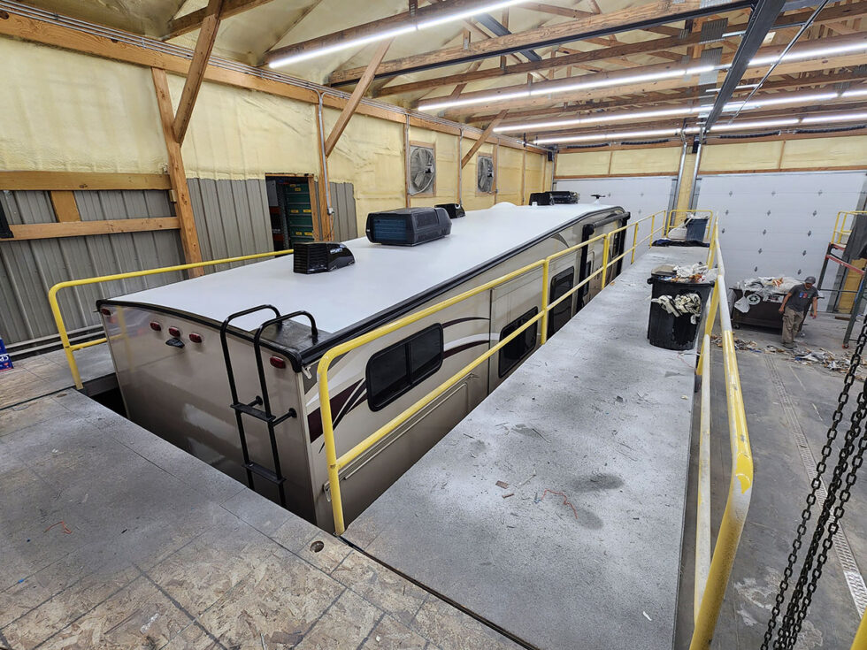fifth wheel RV having roof repair done
