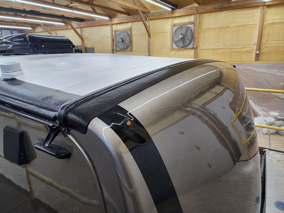 fifth wheel having roof repair