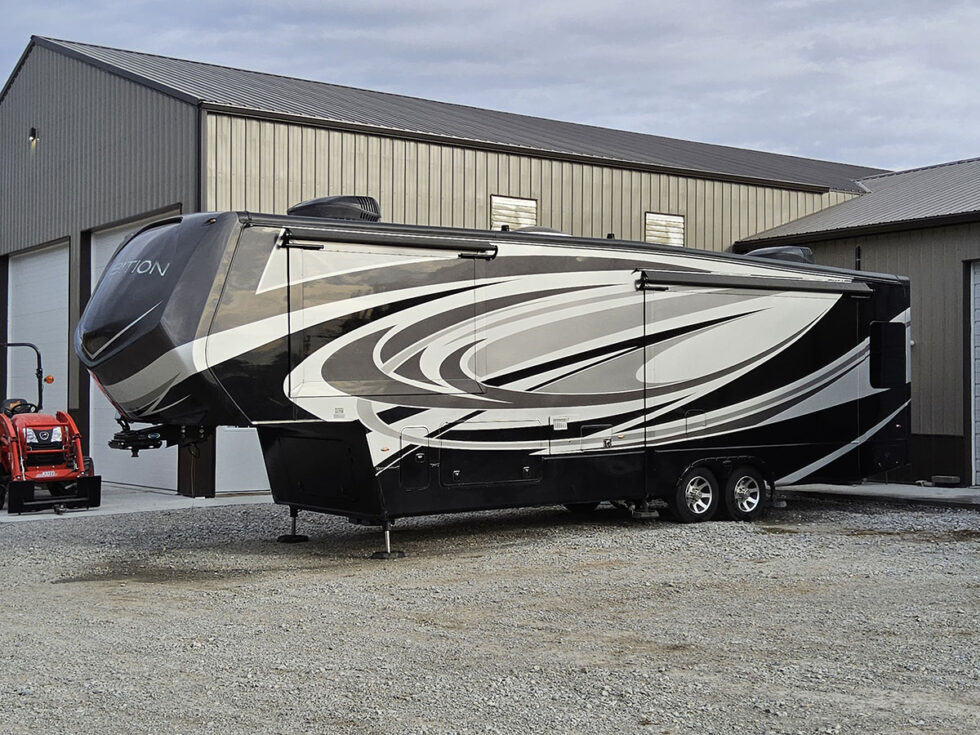 Fifth Wheel outside Midwest RV Roof